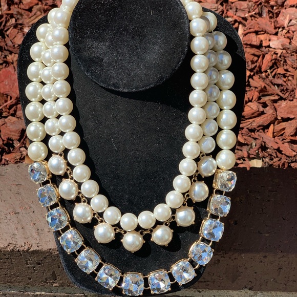 Jewelry - Statement Piece
